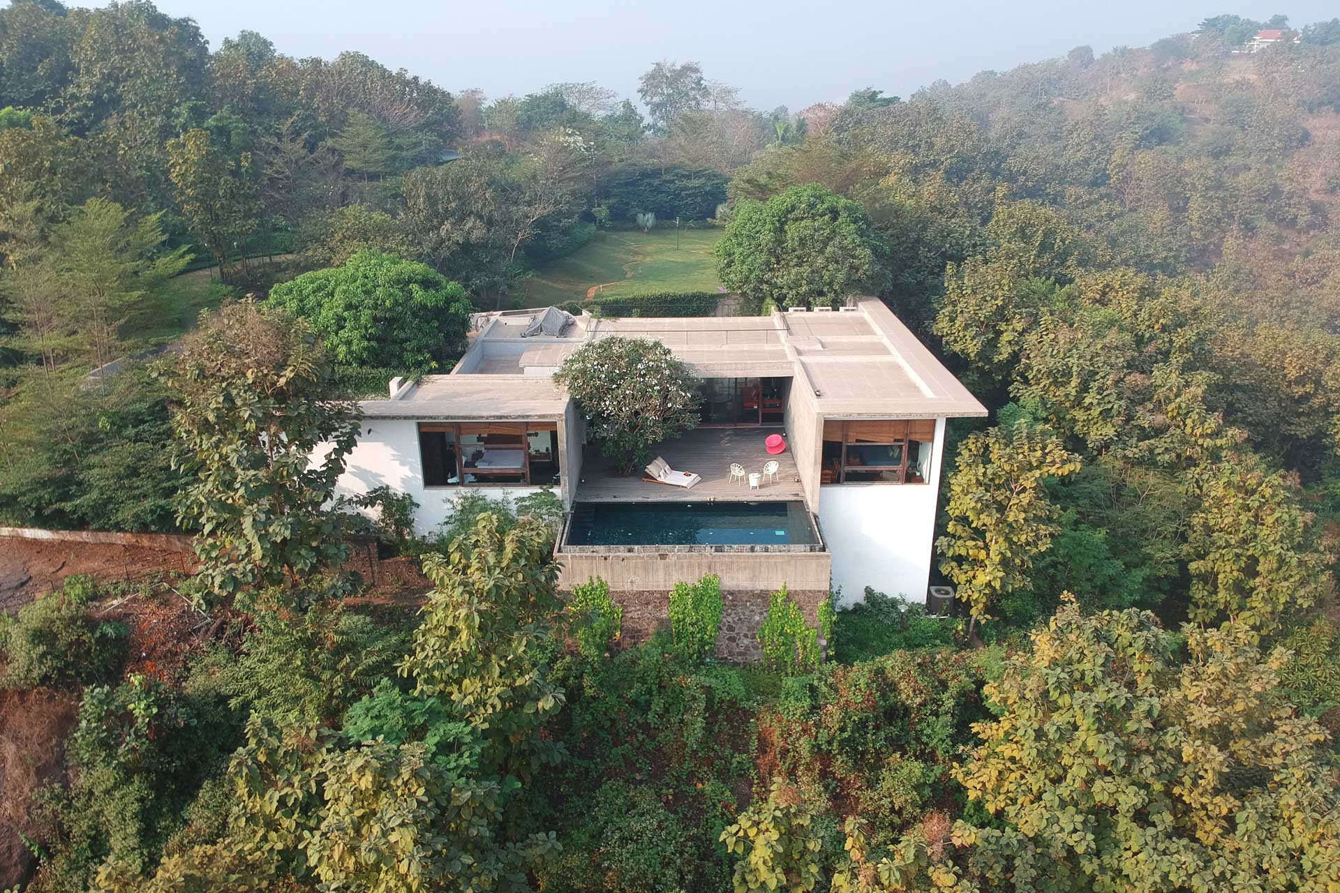 Read more about the article Paashaan W/ Heated Pool – Khopoli – All Meals Included